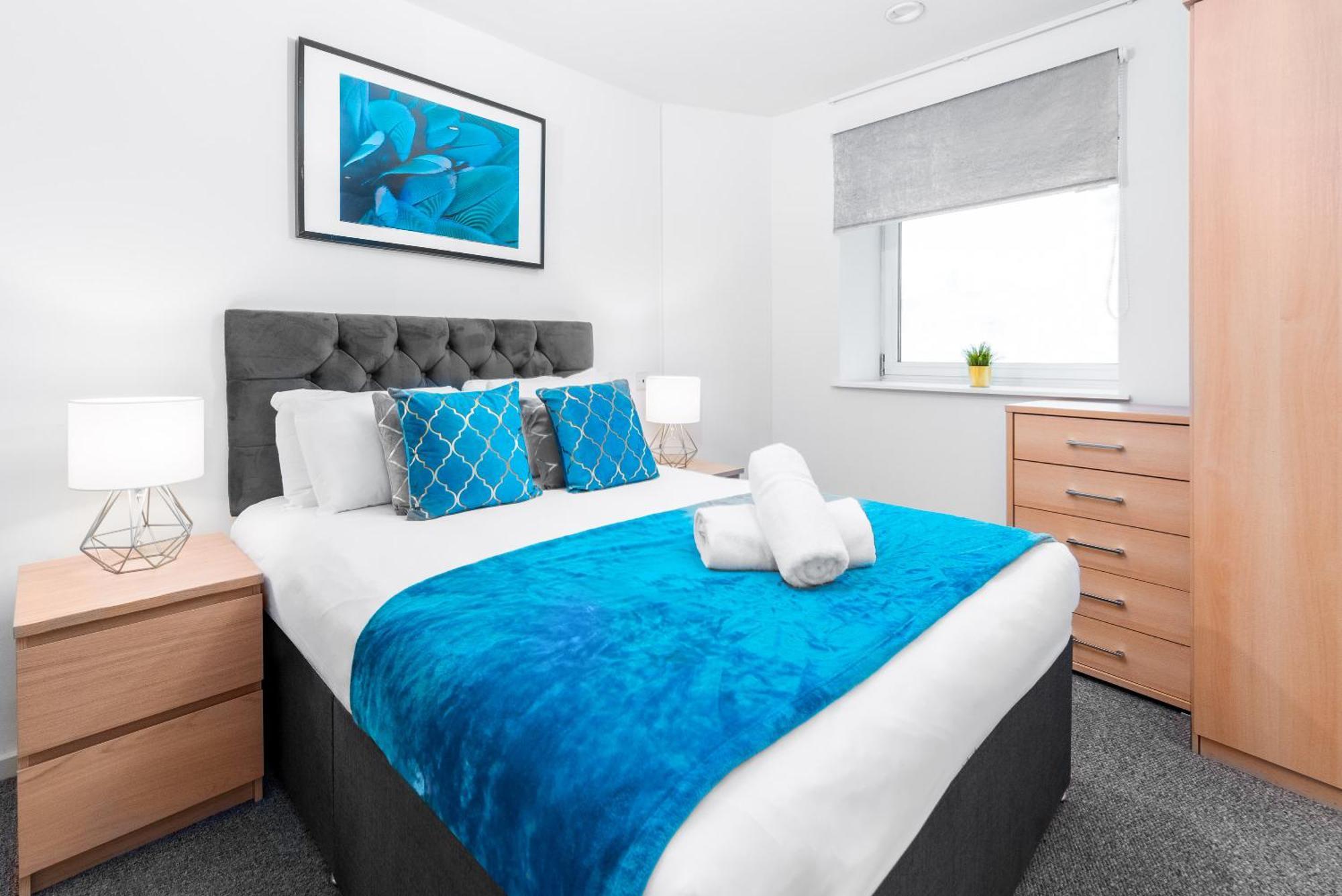 City Centre Apartment - 2 Bedroom - Secure Parking - Top Rated - 201M Birmingham Exterior photo